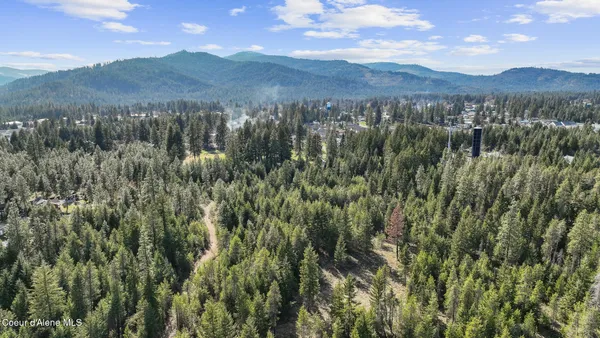 $174,900 | 2-3 4 Vermont Street, Spirit Lake, ID 83869
