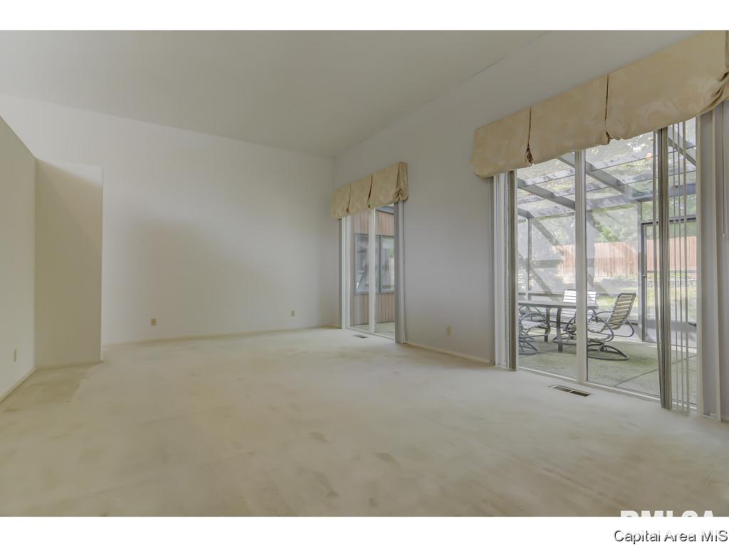 18 Washington Place Springfield, IL 62702 - Photo 14 of 33
