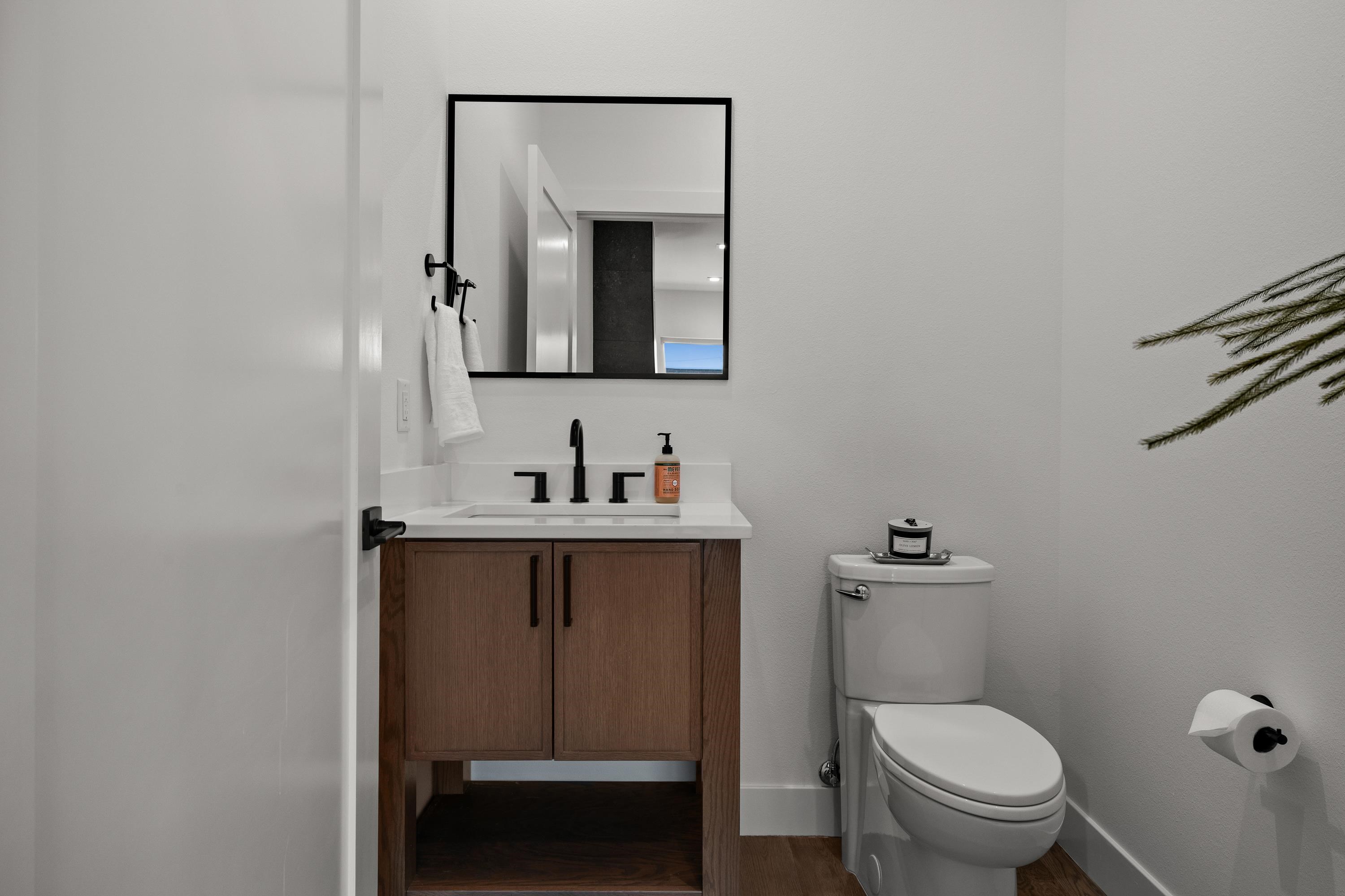 336 South David Street Casper, WY 82601 - Photo 3 of 20