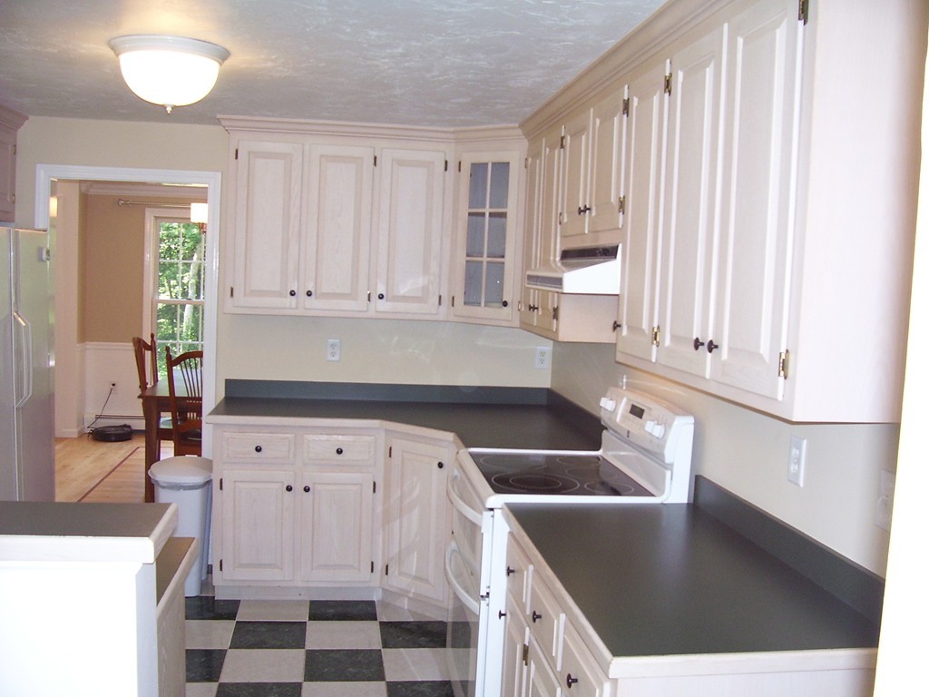 35 Fiske Mill Road Milford, MA 01757 - Photo 4 of 30 Gallery Image 4