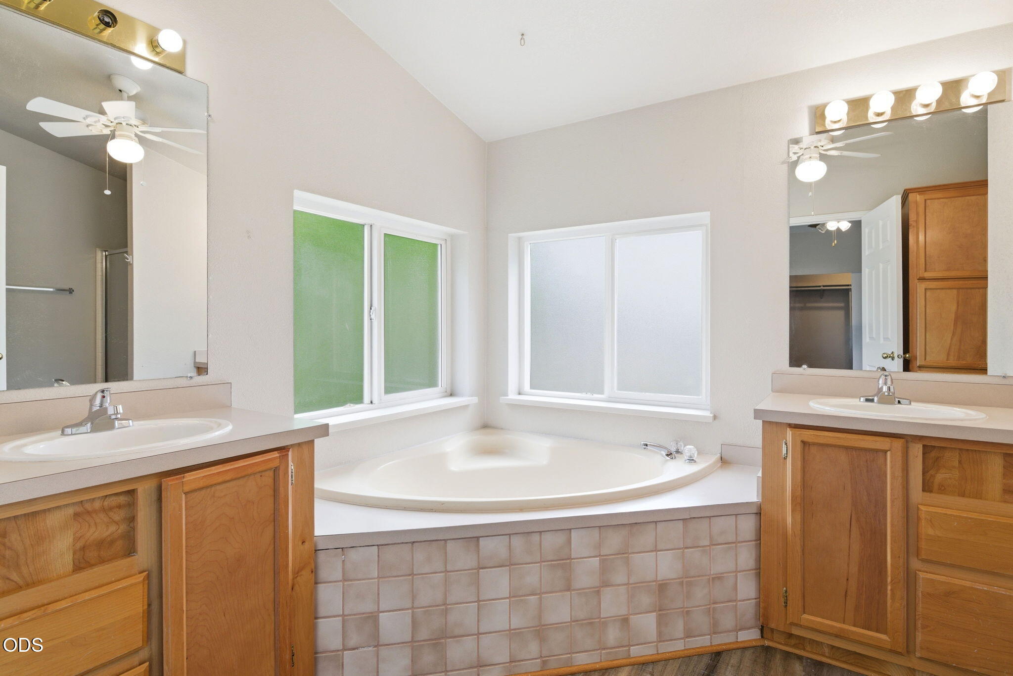 315 West Evans Creek Road, Unit 8 Rogue River, OR 97537 - Photo 14 of 19