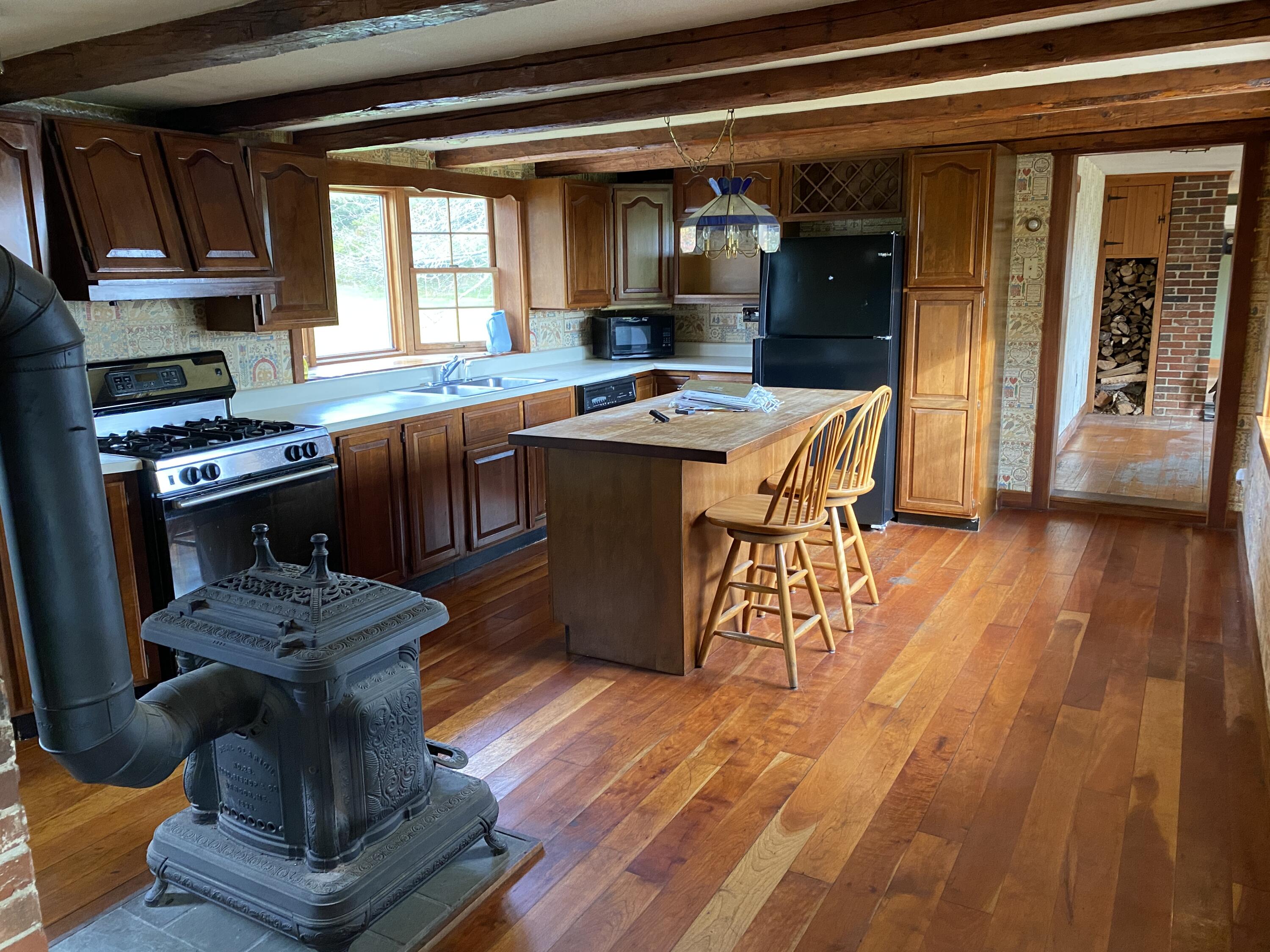 39 Lasselle Road Burnham, ME 04922 - Photo 6 of 18 Kitchen