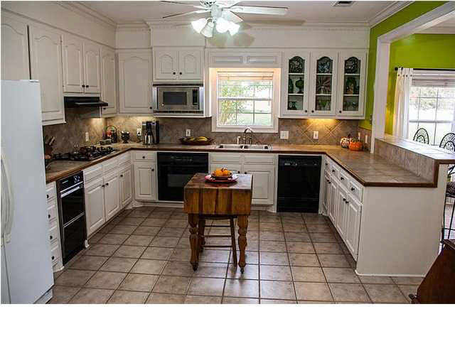 156 Oakdale Road Madison, MS 39110 - Photo 6 of 25 Photo 6