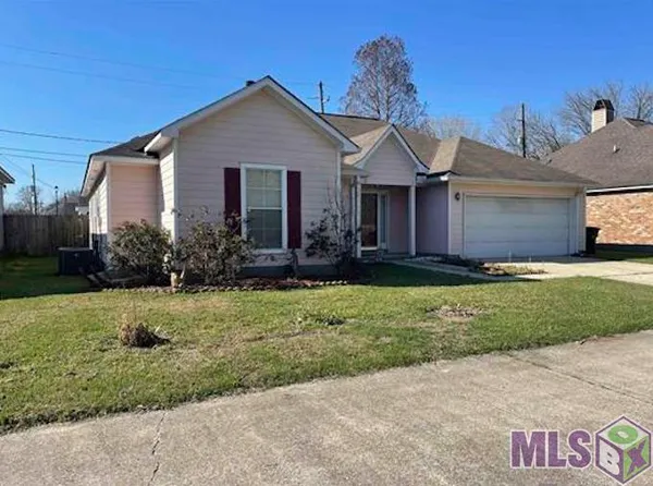 $1,700 | 218 Edgehaven Drive, Baton Rouge, LA 70810