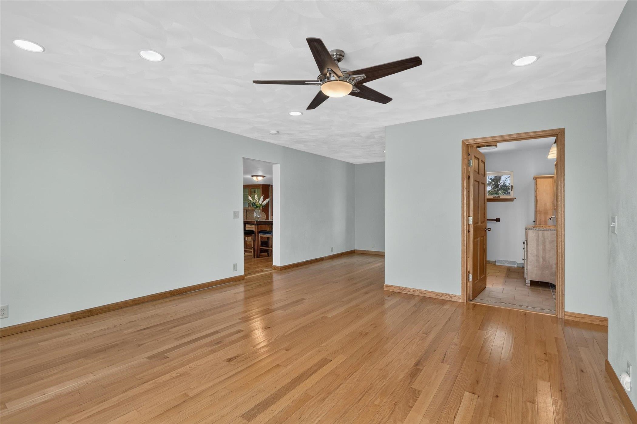 1270 Hillside Road Edgerton, WI 53534 - Photo 23 of 74