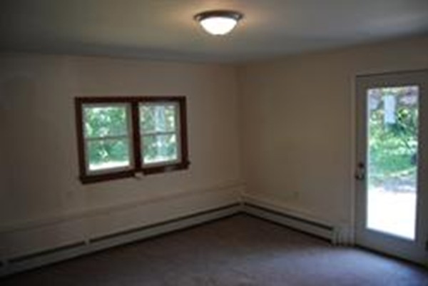 43 Filomena Street Weymouth, MA 02189 - Photo 6 of 16