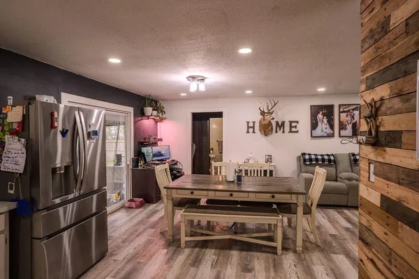 $149,999 | 804 North 8th Street, Chetopa, KS 67336