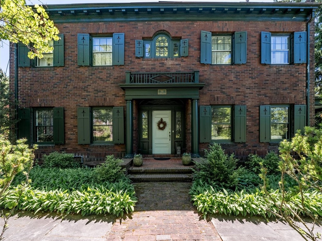 701 Sumner Avenue Syracuse, NY 13210 - Photo 2 of 44