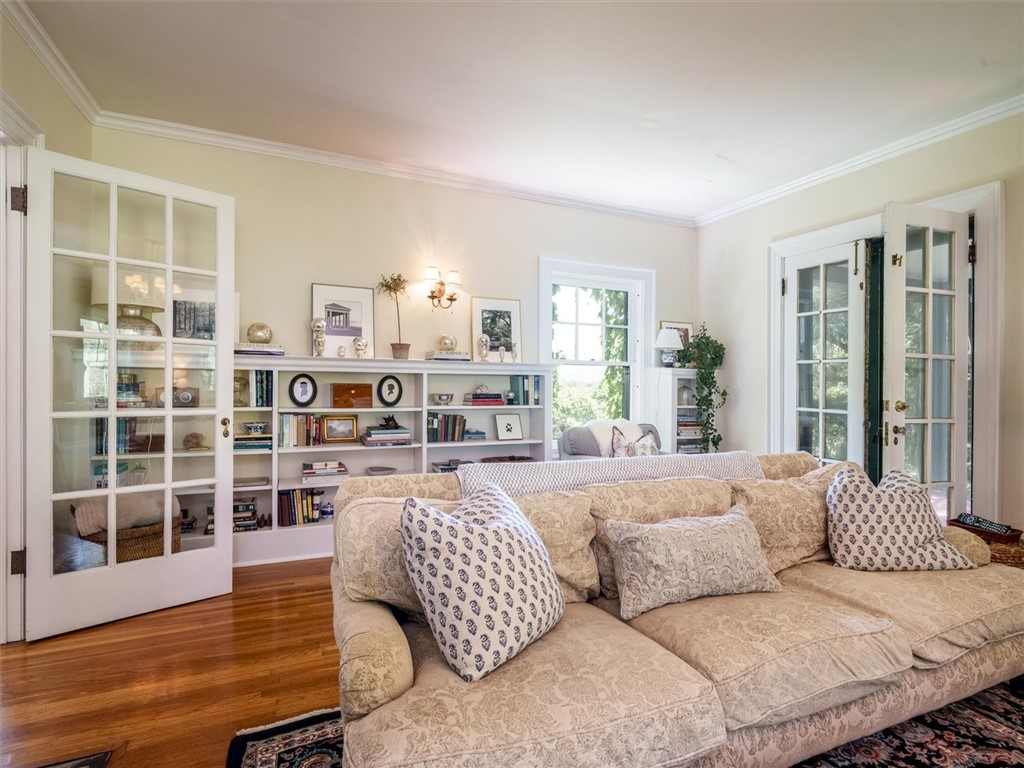 701 Sumner Avenue Syracuse, NY 13210 - Photo 22 of 44