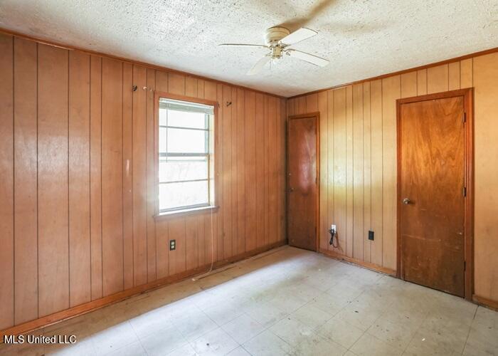 602 Allen Street Charleston, MS 38921 - Photo 11 of 19 11