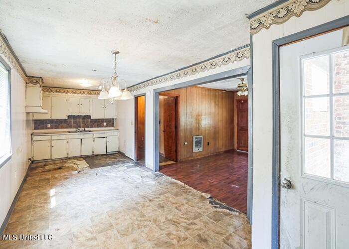 602 Allen Street Charleston, MS 38921 - Photo 7 of 19 7