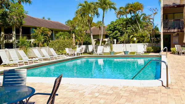 $2,395 | 159 Northwest 70th Street, Unit 518, Boca Raton, FL 33487