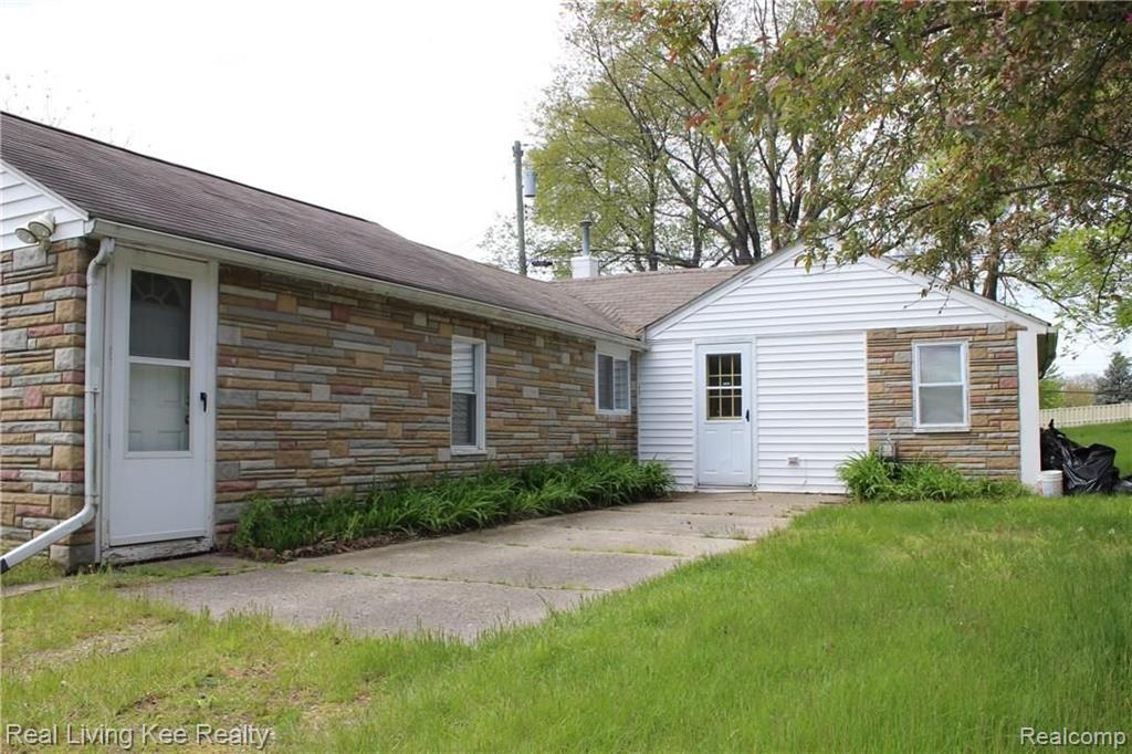 556 Curzon Road Rochester Hills, MI 48307 - Photo 8 of 49