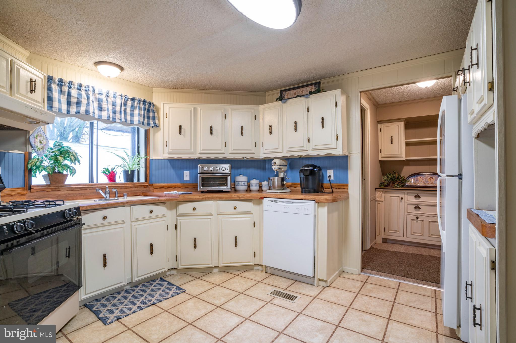 616 Ranck Road New Holland, PA 17557 - Photo 12 of 29 Gallery Image 12