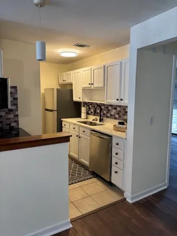 $1,495 | 7945 Edgebrook Circle, Unit B, North Charleston, SC 29418