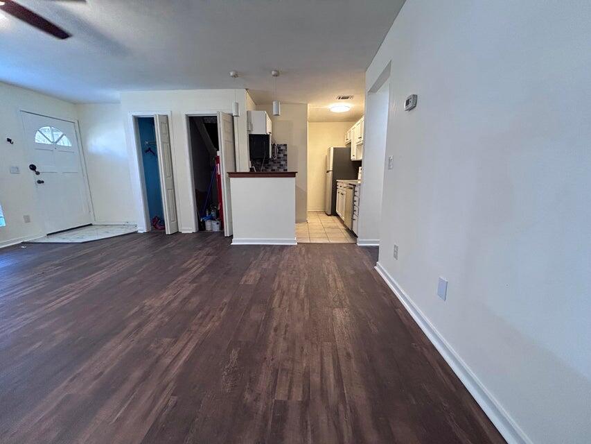 7945 Edgebrook Circle, Unit B North Charleston, SC 29418 - Photo 10 of 19 10