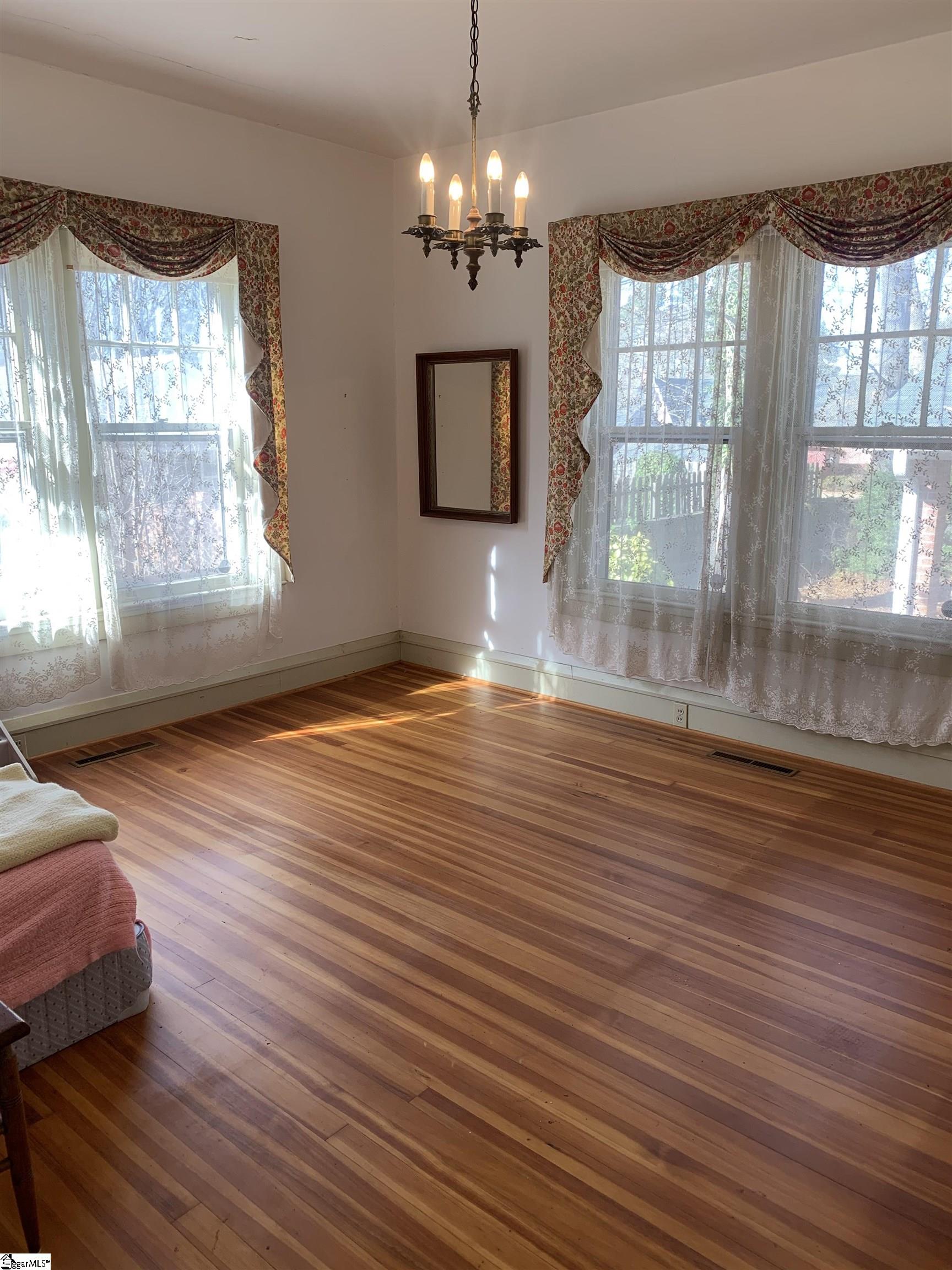 306 West Walnut Street Clinton, SC 29325 - Photo 27 of 30 Gallery Image 27
