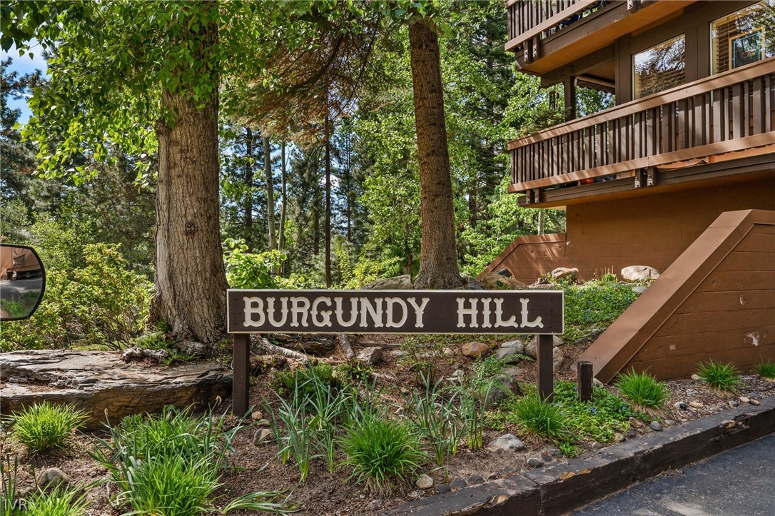 335 Ski Way, Unit 329 Incline Village, NV 89451 - Photo 35 of 39 Entrance