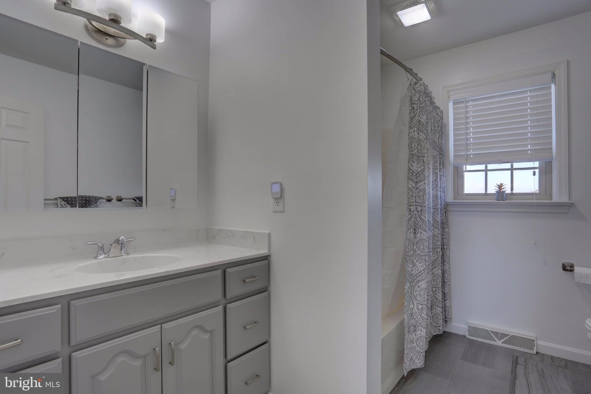710 Orchard Road Manheim, PA 17545 - Photo 14 of 64