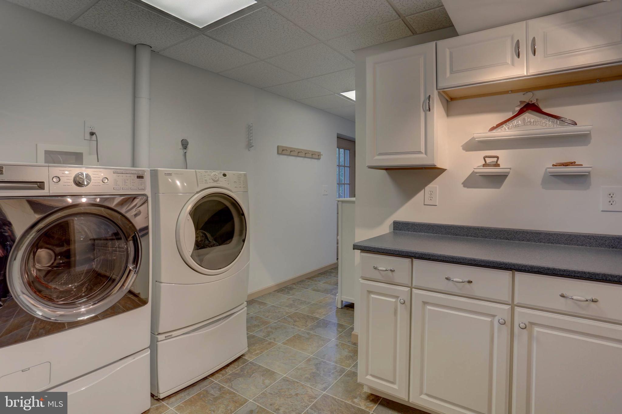 710 Orchard Road Manheim, PA 17545 - Photo 18 of 64