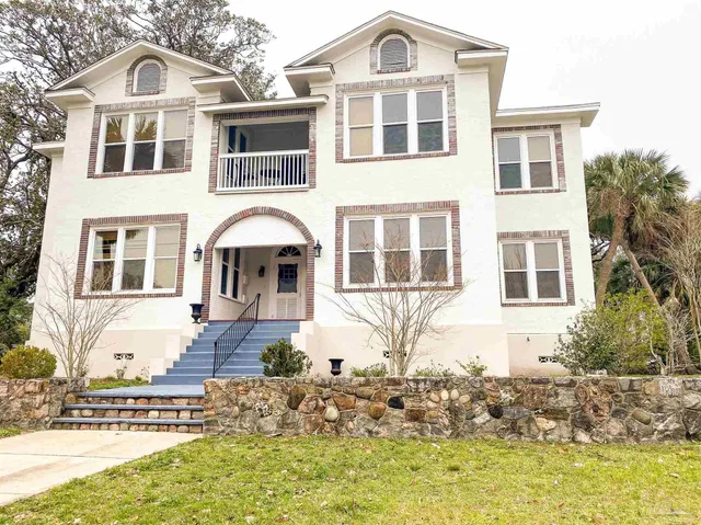 $1,700 | 1724 E Lane, Unit A, Pensacola, FL 32501