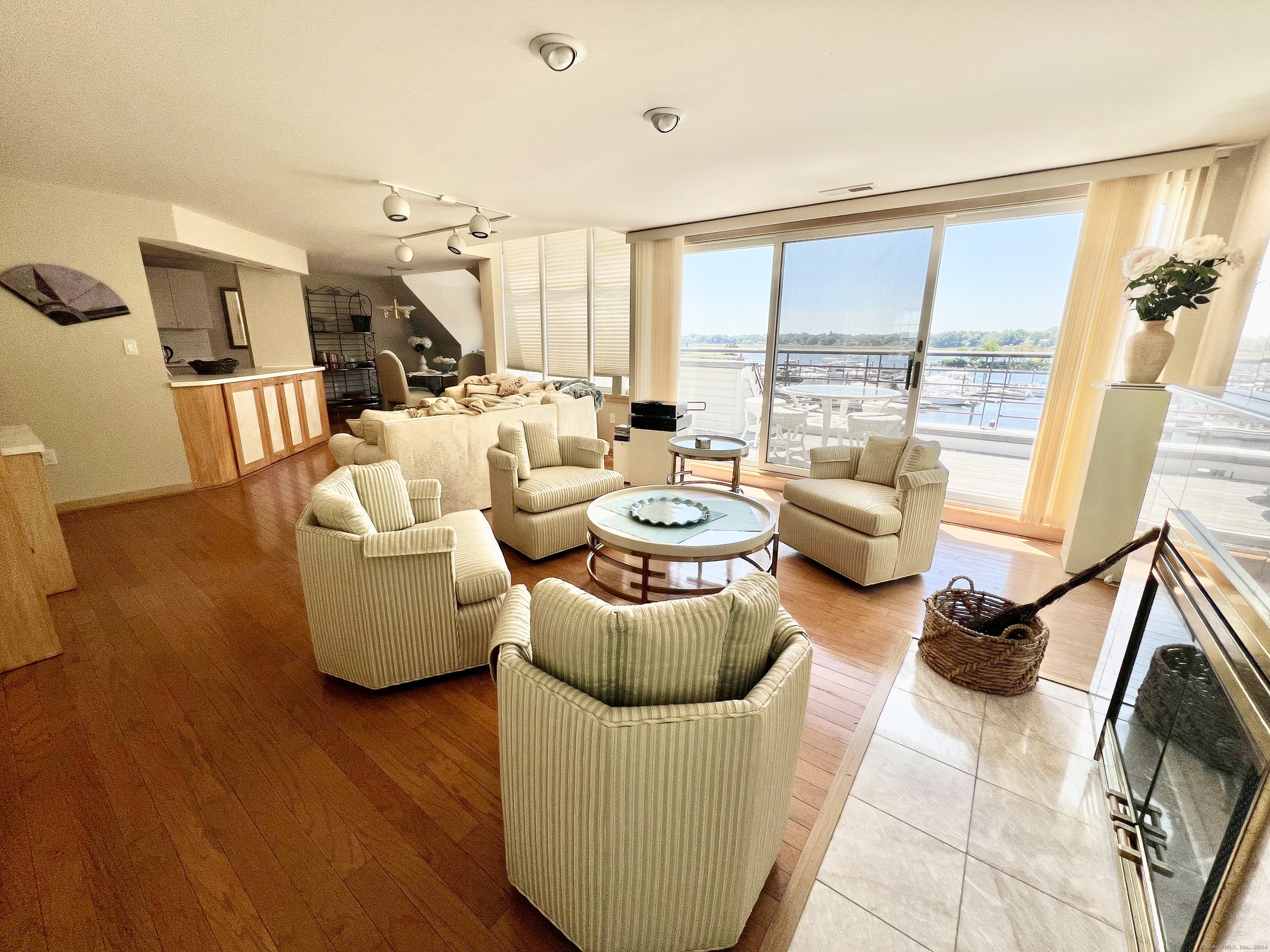 131 Popes Island Road, Unit 131 Milford, CT 06461 - Photo 2 of 34