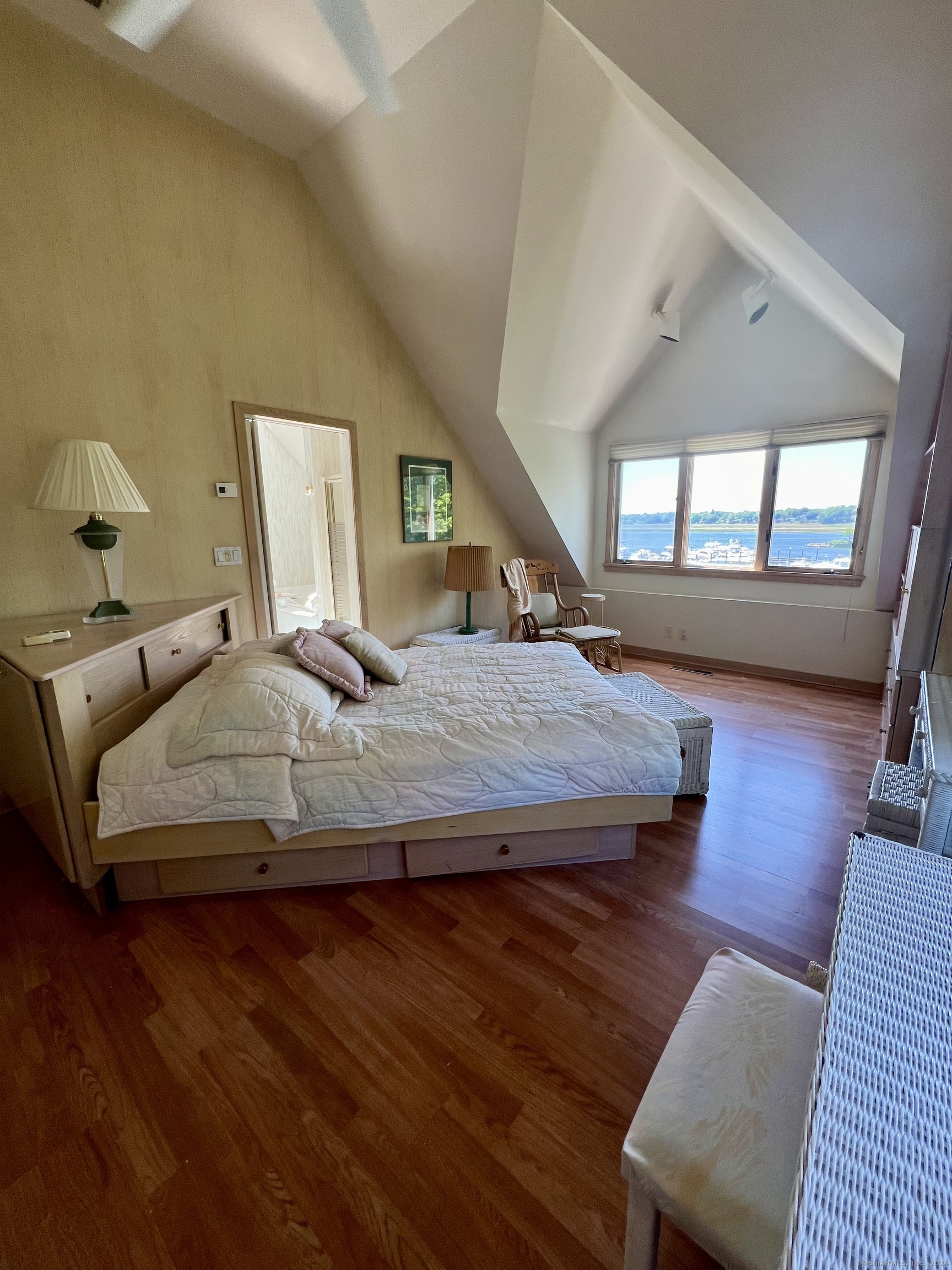131 Popes Island Road, Unit 131 Milford, CT 06461 - Photo 26 of 34