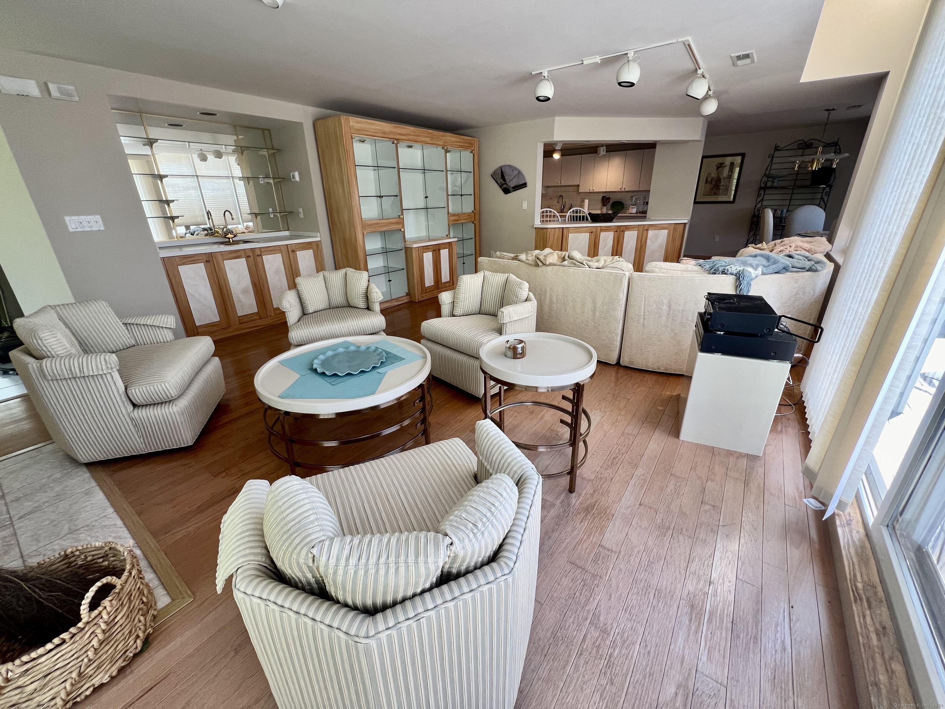 131 Popes Island Road, Unit 131 Milford, CT 06461 - Photo 4 of 34