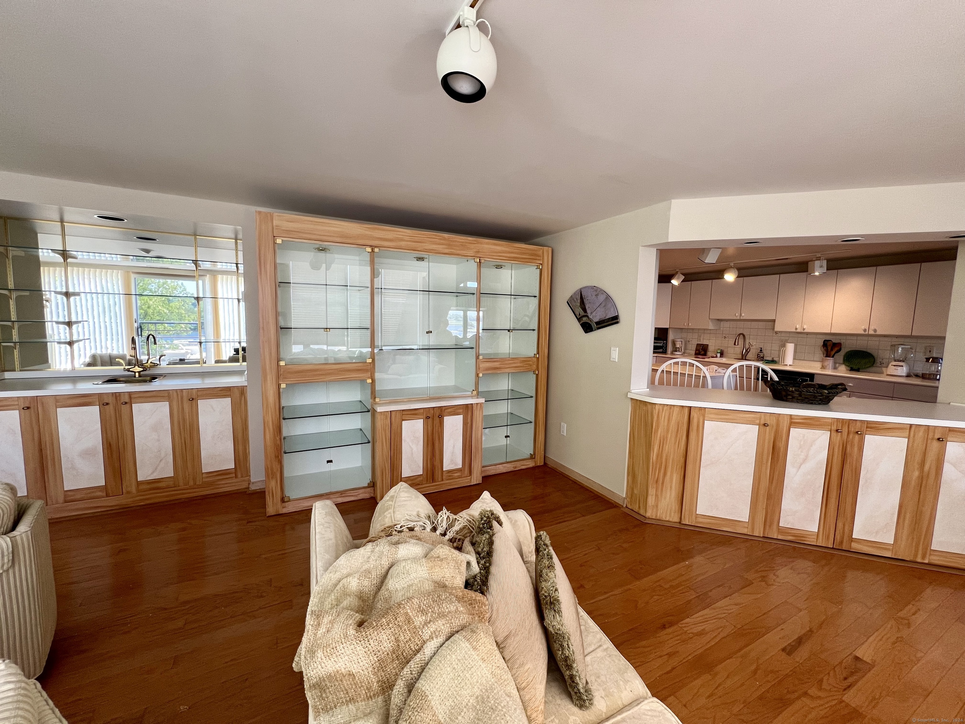 131 Popes Island Road, Unit 131 Milford, CT 06461 - Photo 7 of 34