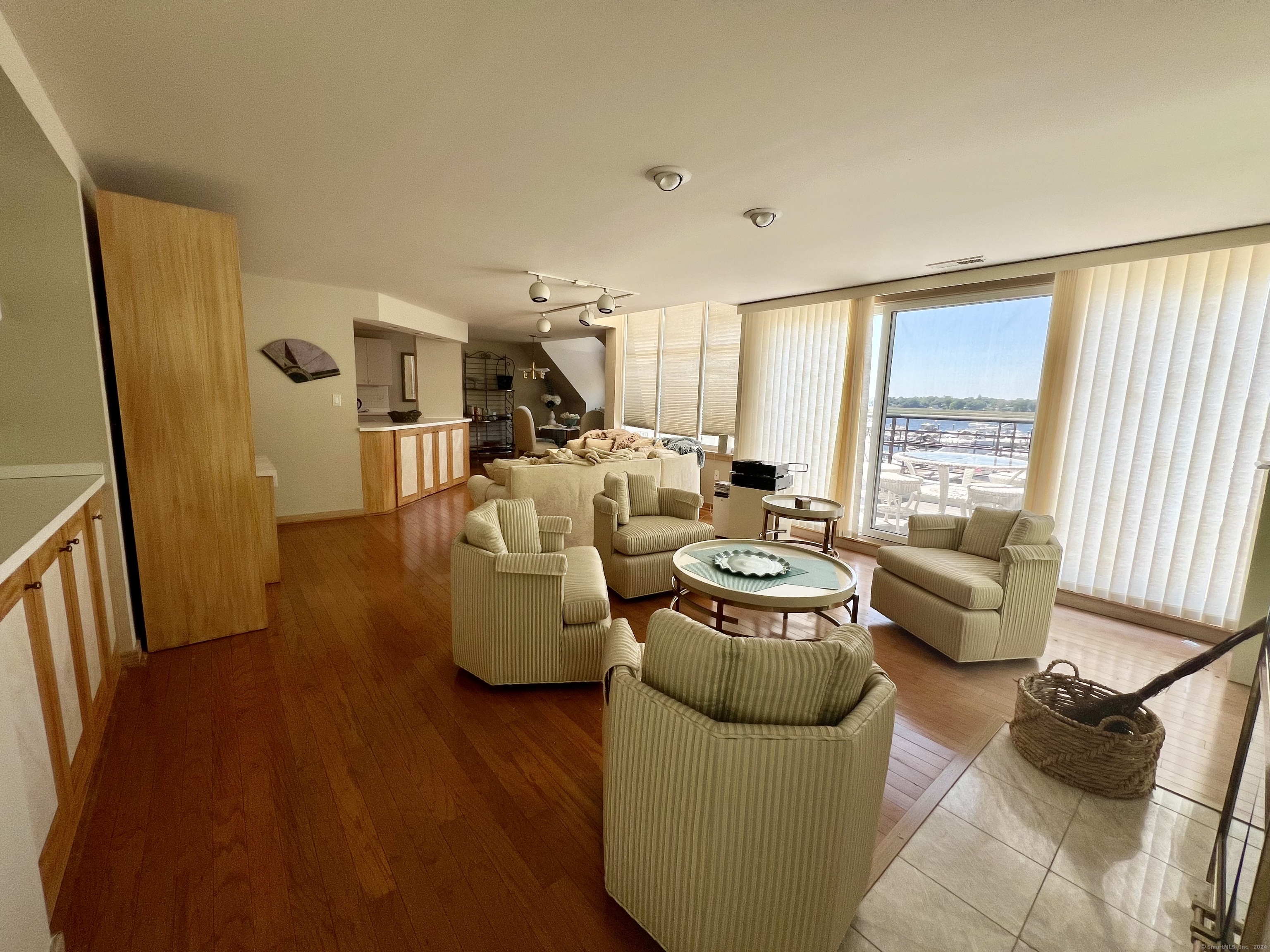 131 Popes Island Road, Unit 131 Milford, CT 06461 - Photo 9 of 34