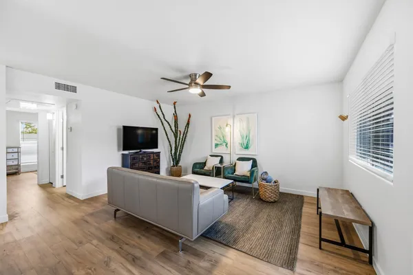 $1,800 | 4139 North 27th Street, Unit 2, Phoenix, AZ 85016