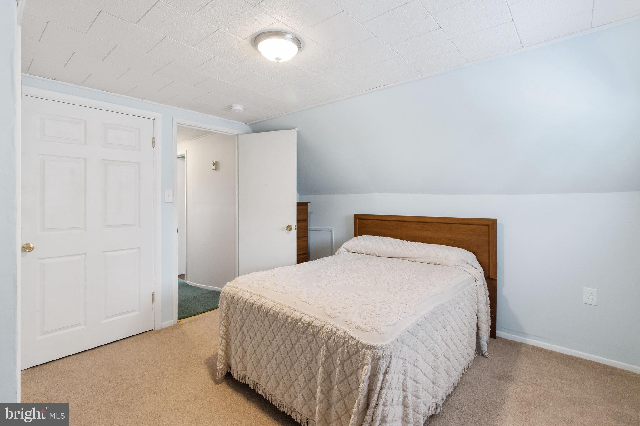 74 Ridge Lane Levittown, PA 19055 - Photo 17 of 25 Upstairs Bedroom 2