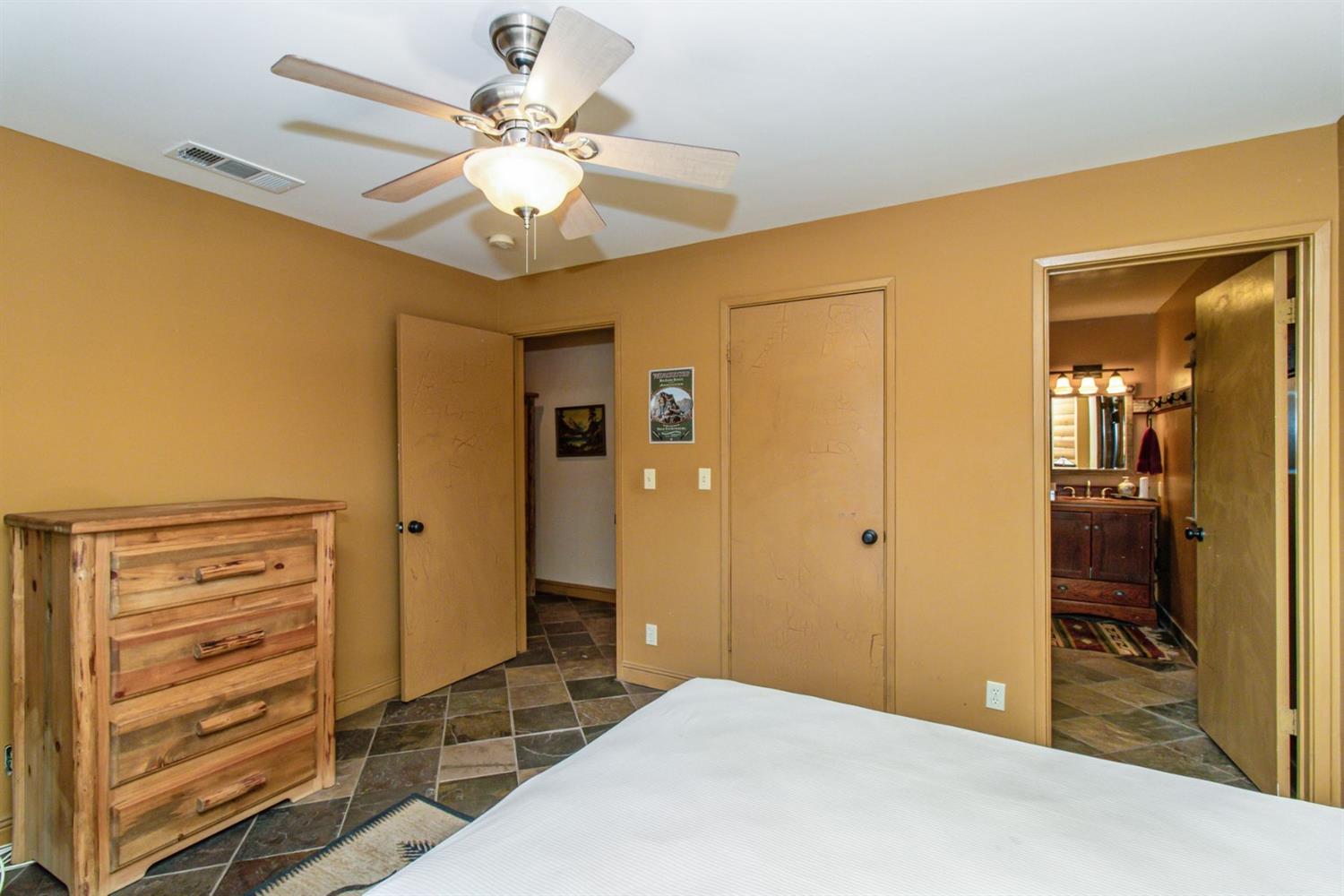 15676 Millerton Road Prather, CA 93651 - Photo 16 of 39 Gallery Image 16