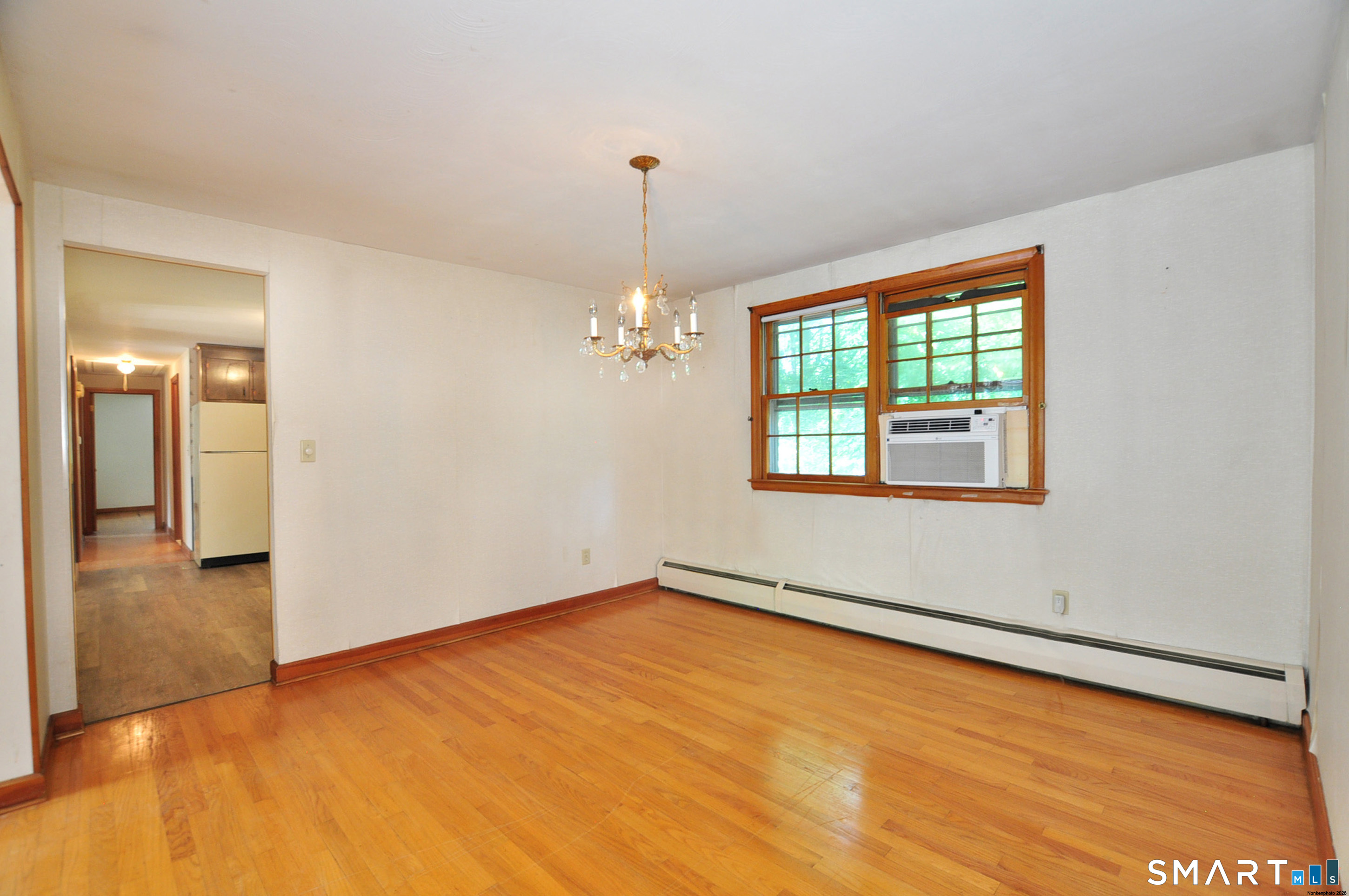 621 Kennedy Road Windsor, CT 06095 - Photo 8 of 28