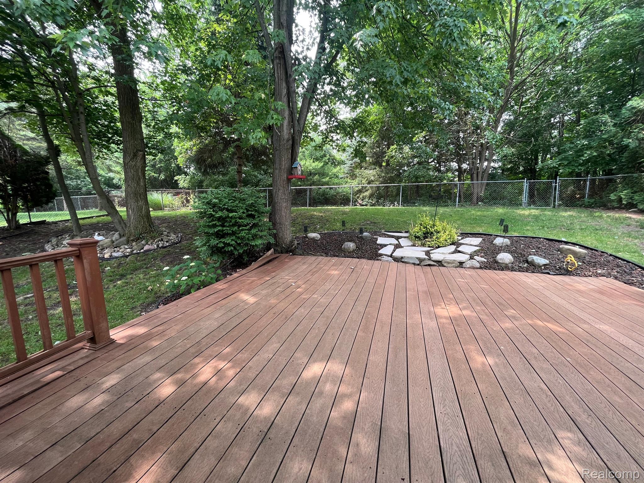 42519 Park Ridge Road Novi, MI 48375 - Photo 23 of 25 Great for entertaining!