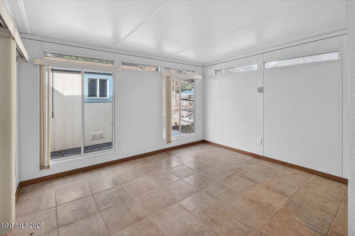 735 Summer Star Place Reno, NV 89511 - Photo 15 of 41 16-DSC_5075