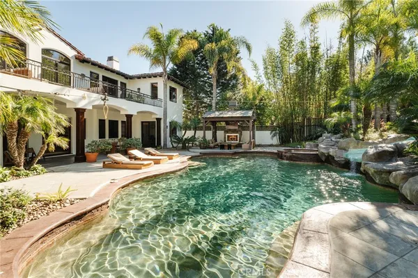 $13,999,000 | 1807 Valley Park Avenue, Hermosa Beach, CA 90254