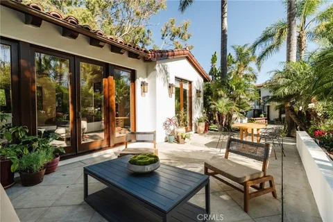 $13,600,000 | 1807 Valley Park Avenue, Hermosa Beach, CA 90254