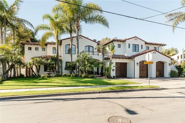 $13,600,000 | 1807 Valley Park Avenue, Hermosa Beach, CA 90254
