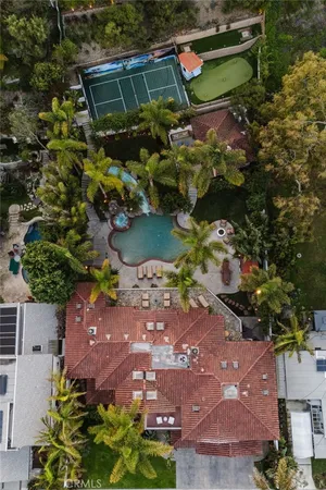 $13,600,000 | 1807 Valley Park Avenue, Hermosa Beach, CA 90254