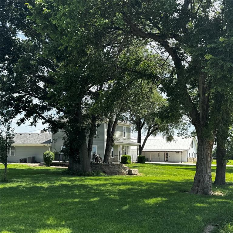 2171 Eisenhower Road Ottawa, KS 66067 - Photo 3 of 10