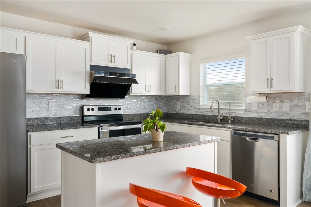 203 Millhone Way Pendleton, SC 29670 - Photo 11 of 36