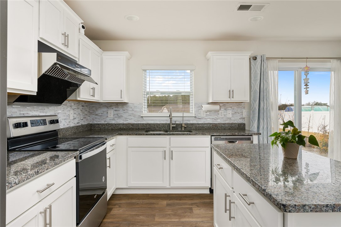 203 Millhone Way Pendleton, SC 29670 - Photo 12 of 36