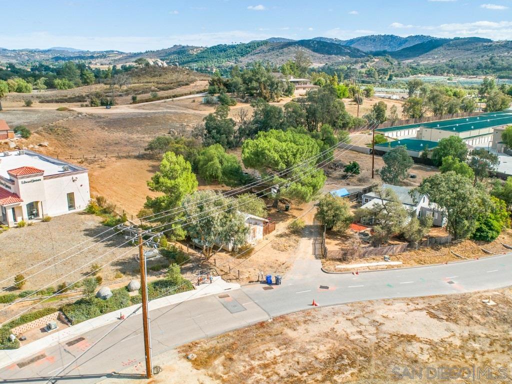 28435 Lizard Rocks Road Valley Center, CA 92082 - Photo 2 of 17