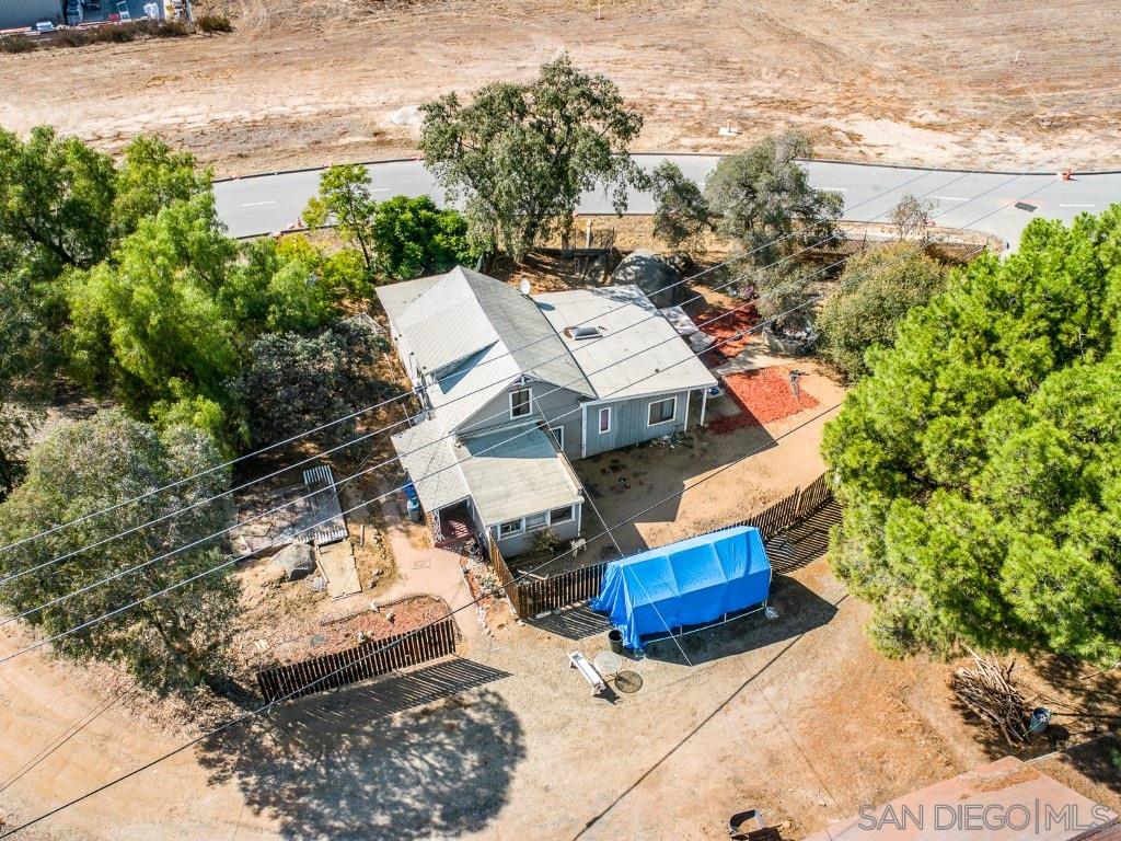28435 Lizard Rocks Road Valley Center, CA 92082 - Photo 13 of 17