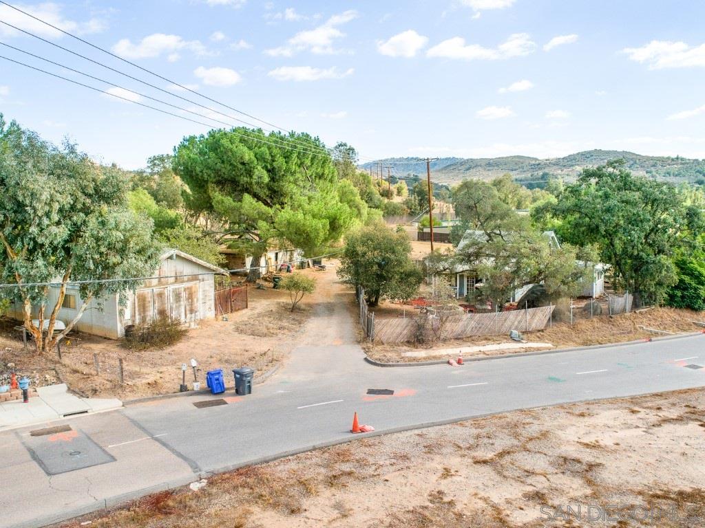 28435 Lizard Rocks Road Valley Center, CA 92082 - Photo 14 of 17