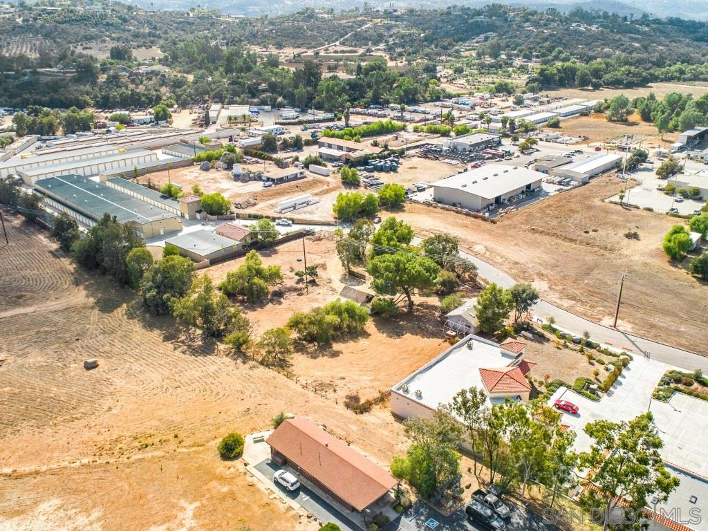 28435 Lizard Rocks Road Valley Center, CA 92082 - Photo 6 of 17