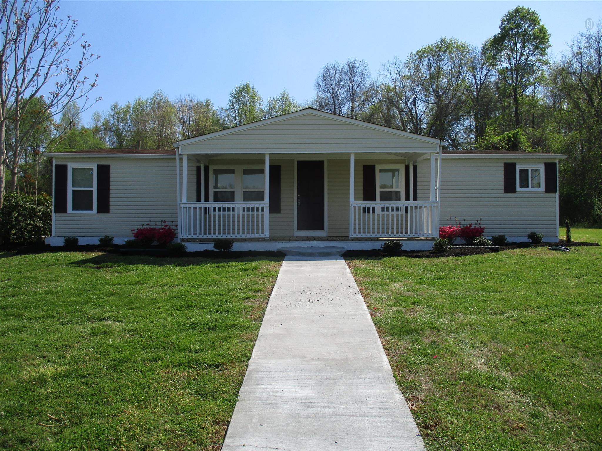 209 Sunset Point Road McMinnville, TN 37110 - Photo 1 of 17 Gallery Image 1