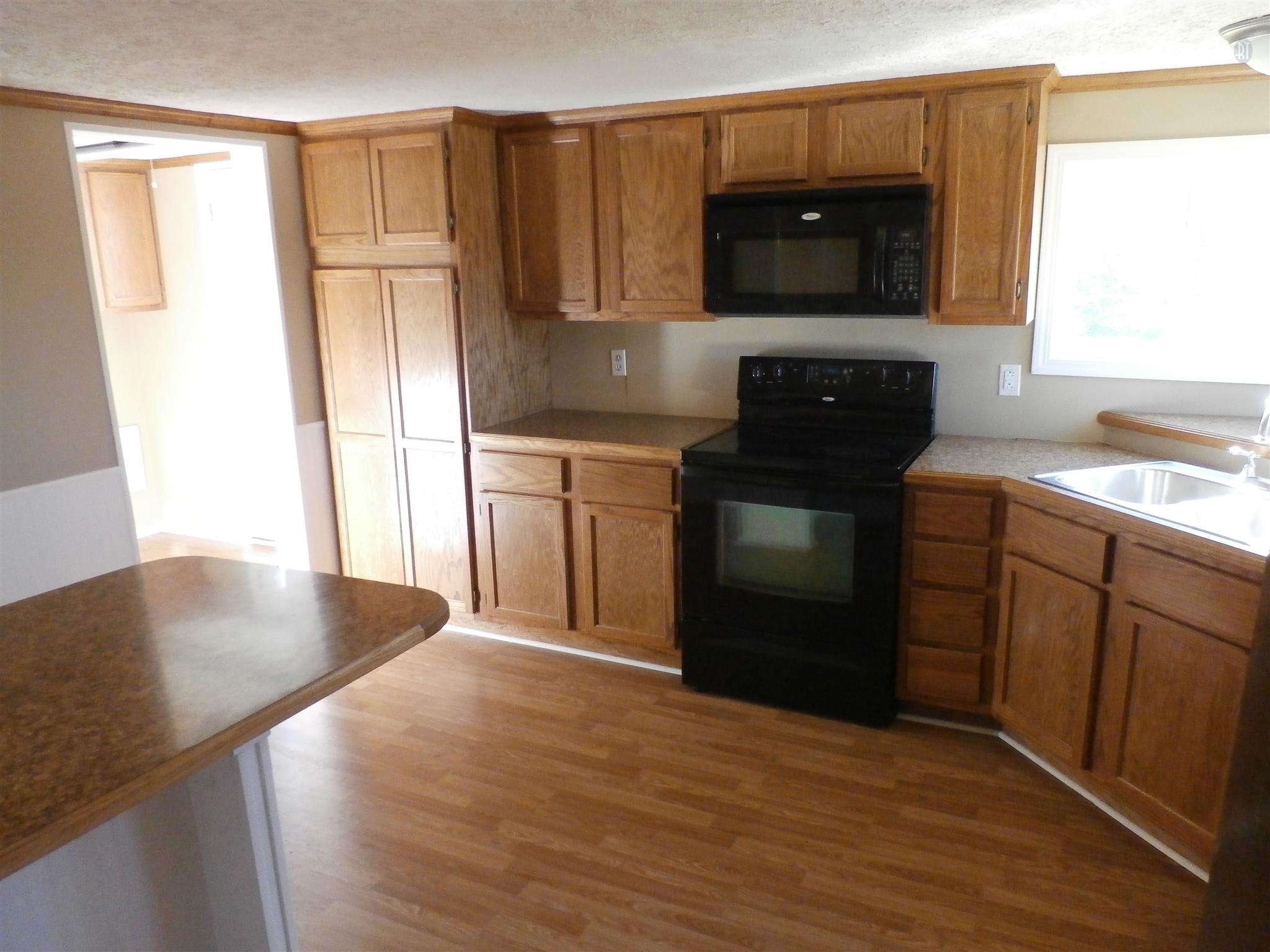 209 Sunset Point Road McMinnville, TN 37110 - Photo 11 of 17 Gallery Image 11