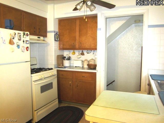 1292 Irene Road Lyndhurst, OH 44124 - Photo 3 of 3